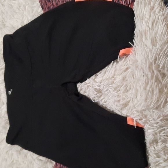 GapFit gfast Pants - Picture 2 of 4